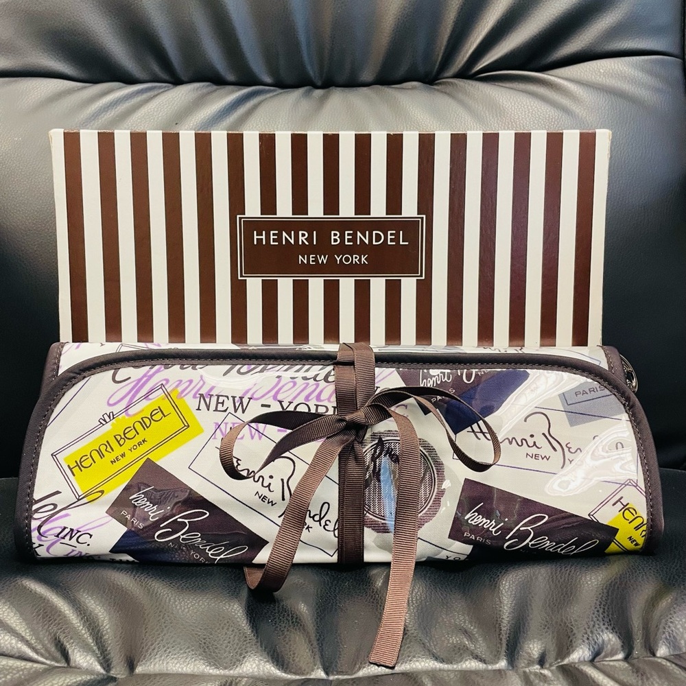Henri Bendel Travel Case